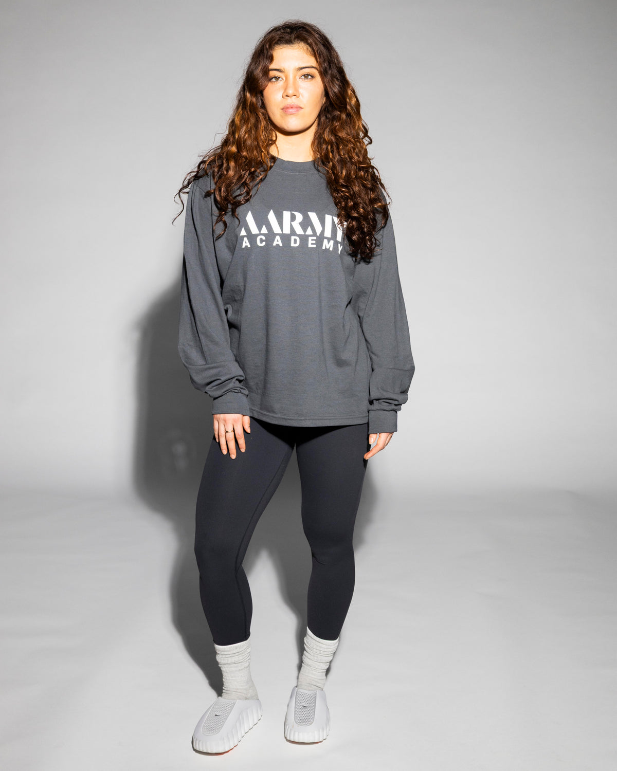 THE GRAPHIC LONG SLEEVE T-SHIRT